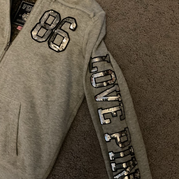 VS Victoria’s Secret PINK VTG Faux Fur Bling Sequin Hoodie Jacket Sweatshirt Y2K - Picture 3 of 12